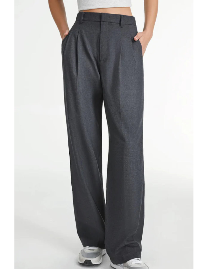 Elegante en Modellende T-Curve™ Broeken