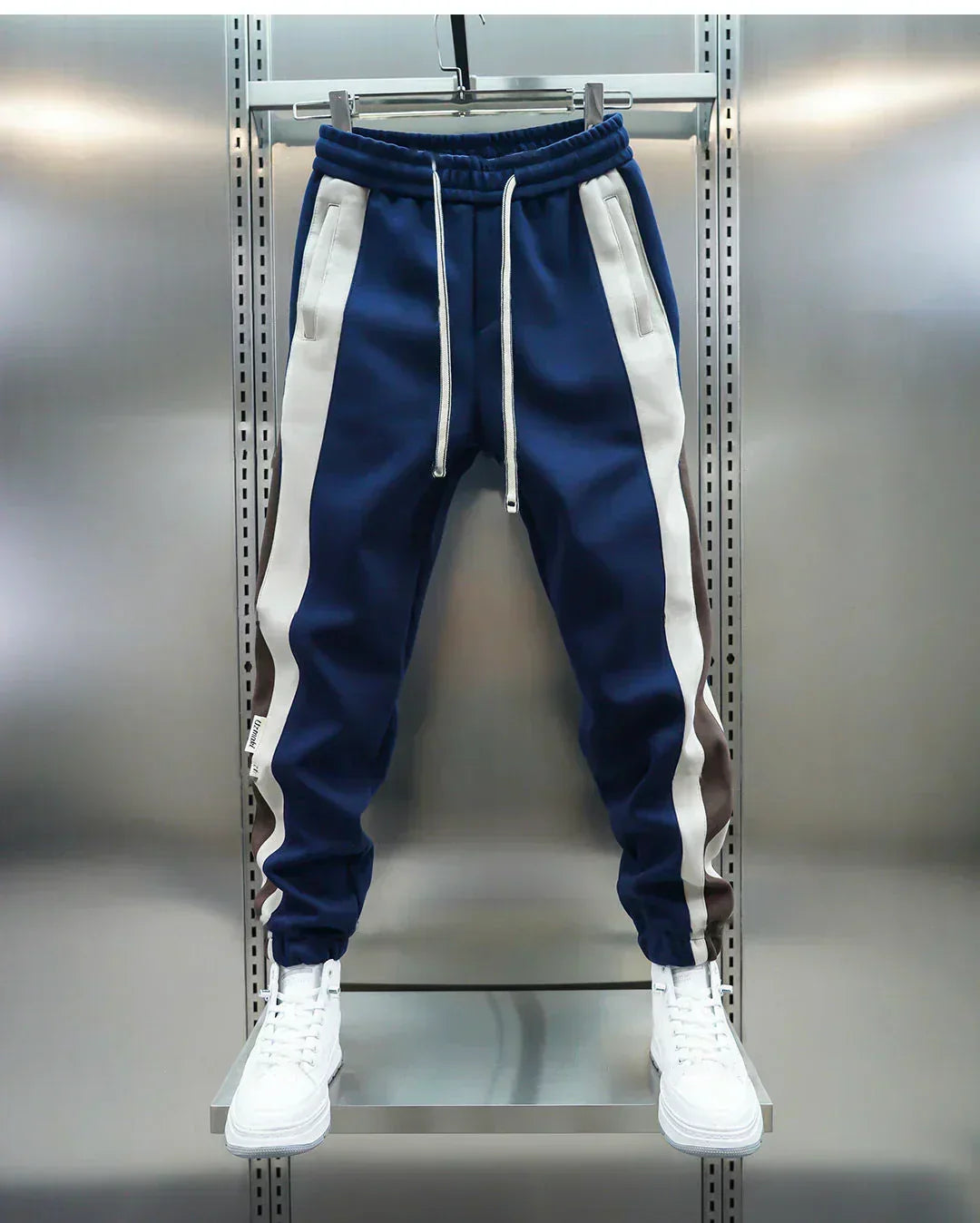Laurent™ | Broek met Spanningen en Contrasterende Strepen