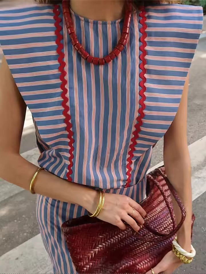 ELIANA | Moderne Lange Jurk met Gestructureerde Schouders voor Zekerheid en Sculpturale Pasvorm