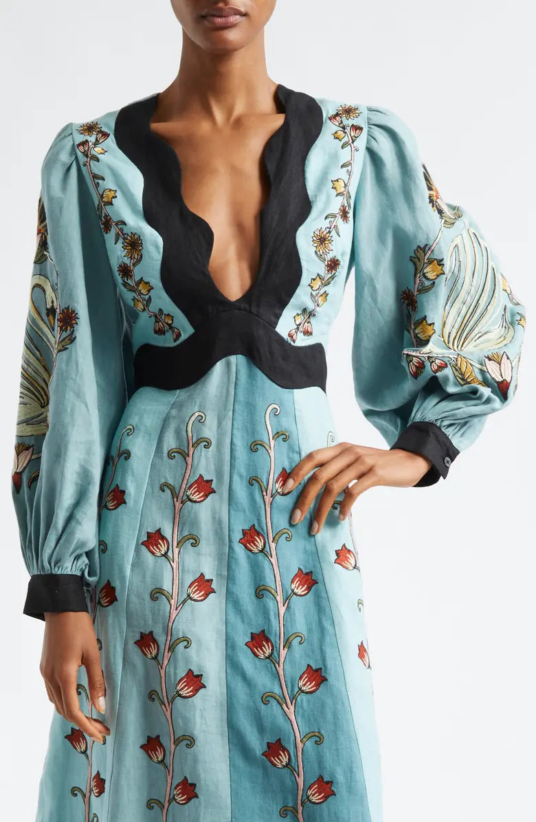 Lunaria™ | Vrouwelijke Midi Jurk, Flatterend en Verfijnd voor een Elegante Stijl van Dag tot Nacht