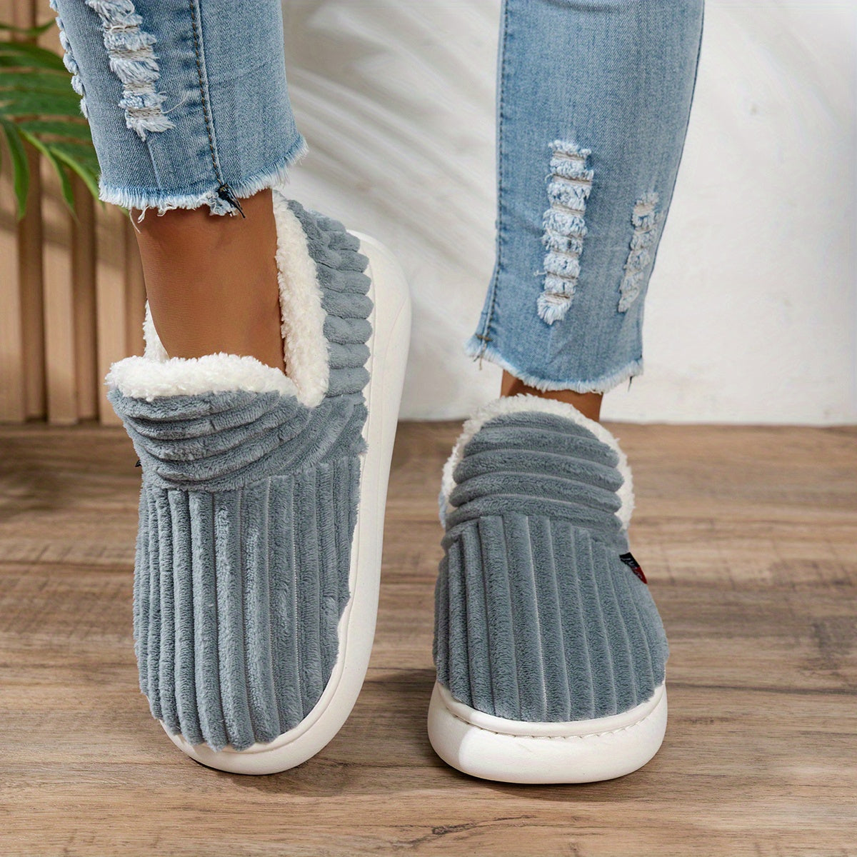 NINA | Warme Huisschoenen voor Direct Comfort en Ontspannen Gezelligheid