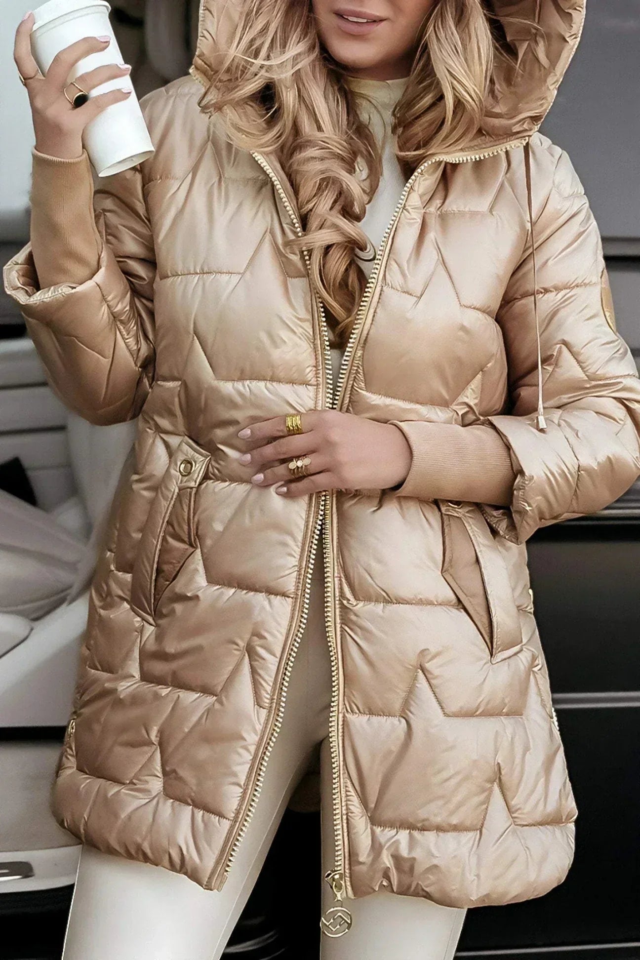 LORETTA | Lange Winterjas met Beschermende Warmte en Tijdloze Elegantie