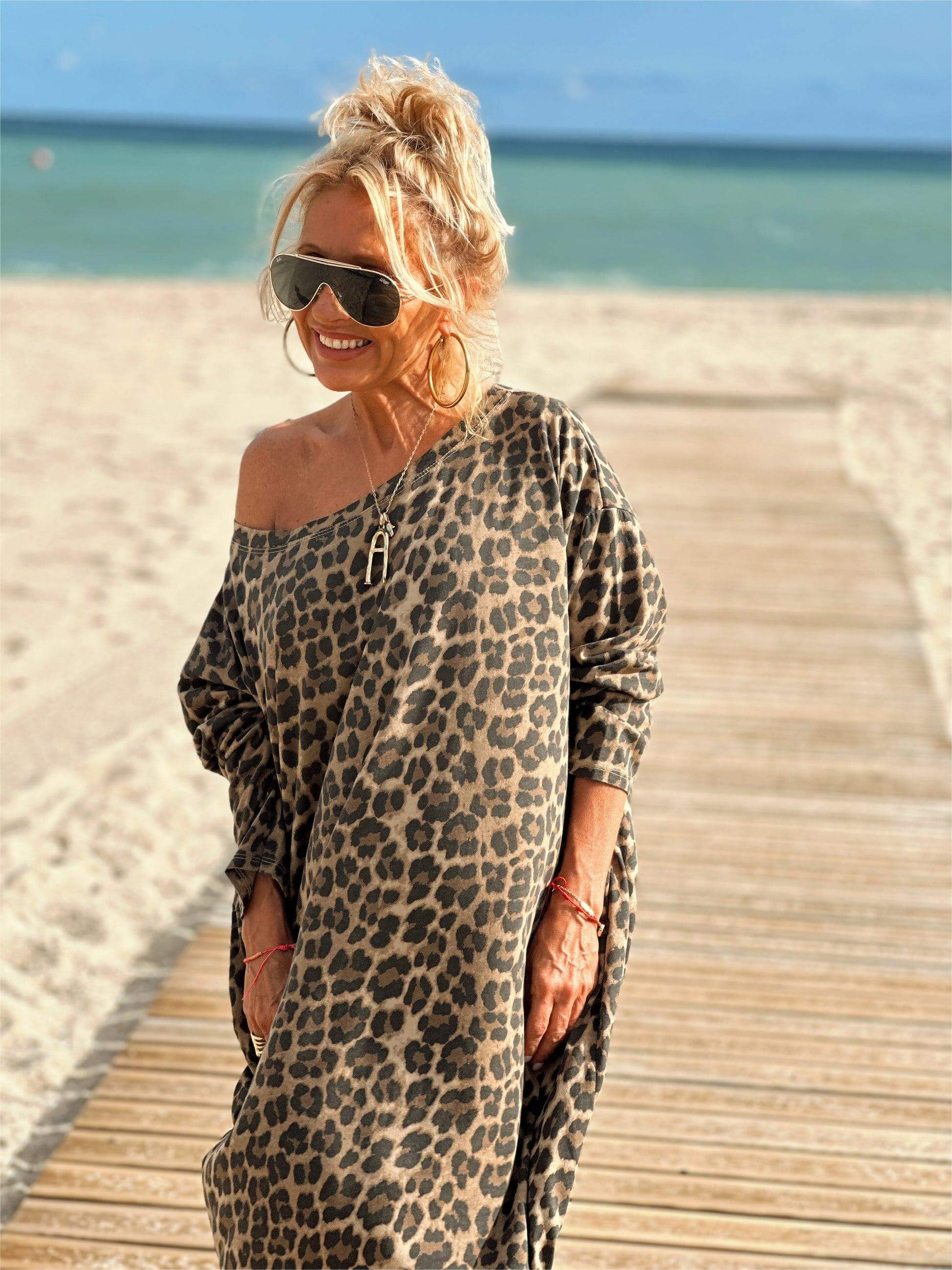 PALMIRA | Oversized Dierenprint Jurk voor Volledige Vrijheid en Spontane Stijl van Ochtend tot Avond